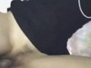 Asian Schoolgirl İlk kez seks Bölüm 2