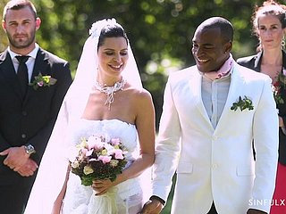 FFM romántica interracial trio con Kira Reina y Piel Canela