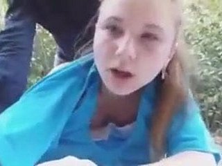 perempuan murahan comel mendapat fucked luar