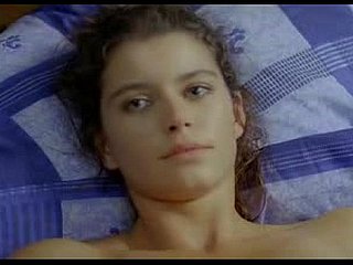 Beren Saat  -  GeceninKanatlarä±2.FLV