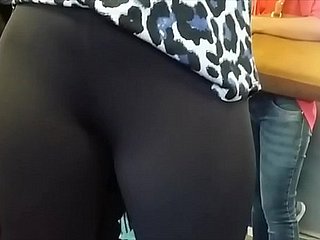 Meraba pussy dia di kereta api