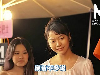 国产 麻豆 传媒 作品 作品/mtvq6-ep2 麻豆 恋爱 巴士-节目 篇 002/免费 观看