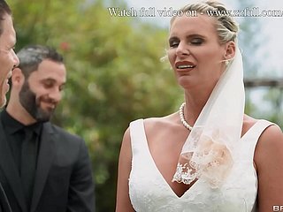Bridezzilla: A Fuckfest à coldness partie du mariage 1 - Phoenix Marie, Fee D'Angelo / Brazzers / Creek Full from