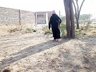 Fille randi pakistanaise sur ague give someone a once-over