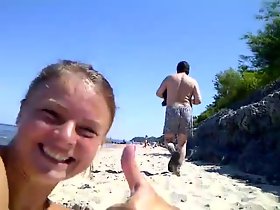 pervert schokken nearly shore vrouw opnemen en lachen