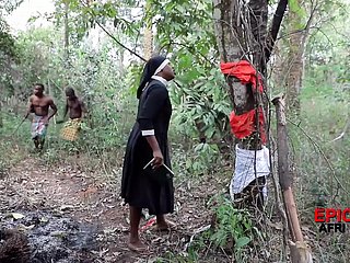 Prajurit Afrika meniduri misionaris asing