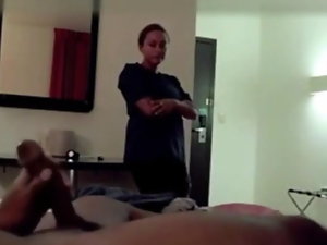 Motor hotel Freulein hem betrapt Trekken en horloges hem cum