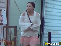 Hellacious asians urinating