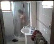 Nenek Cina Dewasa telanjang di Kamar Mandi