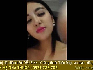 Em one of a pair xinh dam dang