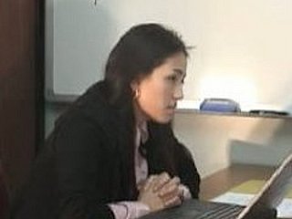 Sekretaris Korea Mendapat Kacau dan Amulet